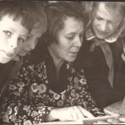 Андрианова Тамара Леонидовна со своими учениками.