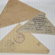 Письма-треугольники, отправленные с фронта бойцом Орловым В.А. <br />Письма адресованы матери - Орловой Марии Дмитриевне.