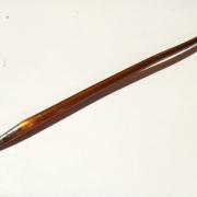 Когда я начинала учиться вязанию крючком, то у меня от излишних усилий часто ломались крючки с пластмассовыми ручками. И папа из толстой проволоки сделал мне вязальный крючок. Я вязала круглые коврики. Сестра, увидев у меня крючок, тоже захотела себе такой, отец и ей сделал. Этим крючком я пользуюсь до сих пор.